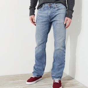 Hollister Men’s Epic Flex Classic Straight Jean